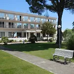 Restaurant La Madrague 3* לוצ'יאנה