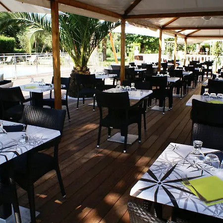 Restaurant La Madrague Hotel Lucciana (Corsica)