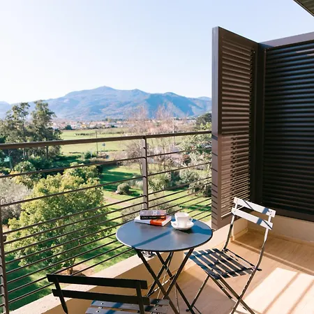 ホテル Restaurant La Madrague 3*