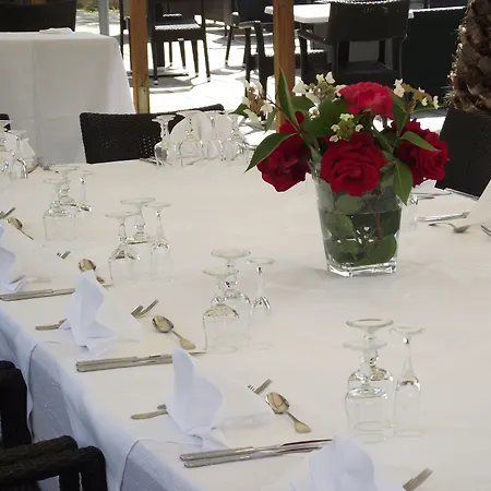 Restaurant La Madrague 호텔