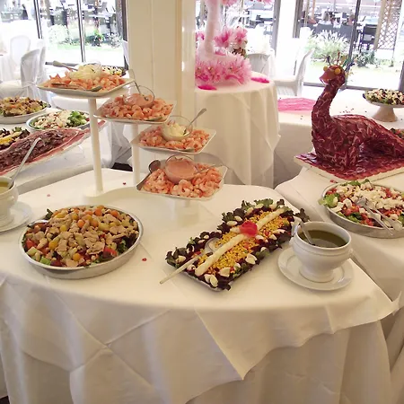 Restaurant La Madrague 3* 루키아나