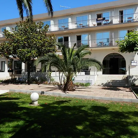 Restaurant La Madrague 호텔 3*