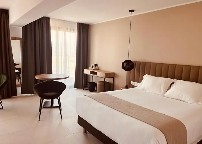 Hotel Restaurant La Madrague Lucciana (Corsica)