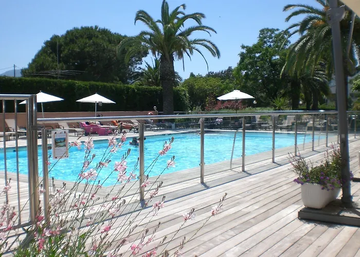 Hotel Restaurant La Madrague Lucciana (Corsica)